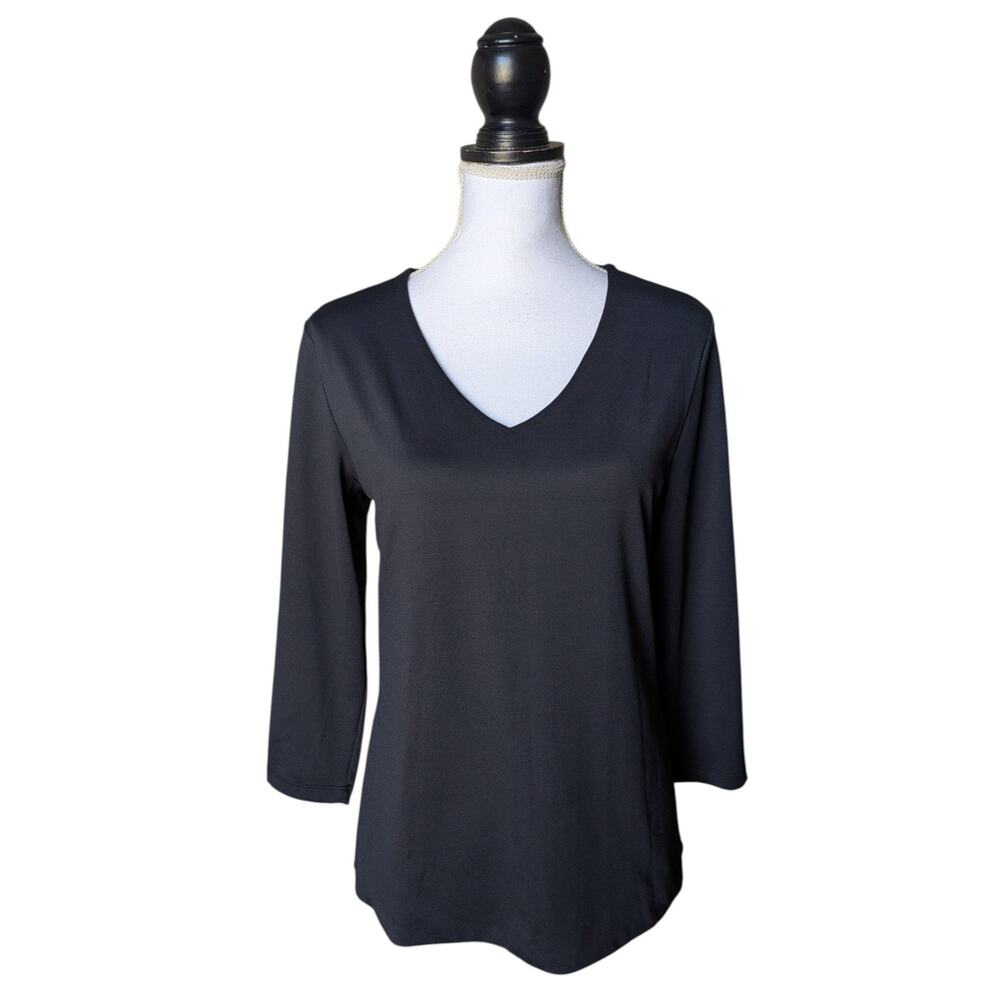 Judy P Black 3/4 Sleeve Relaxed V Neck Top Size Medium Wrinkle Free Catalina